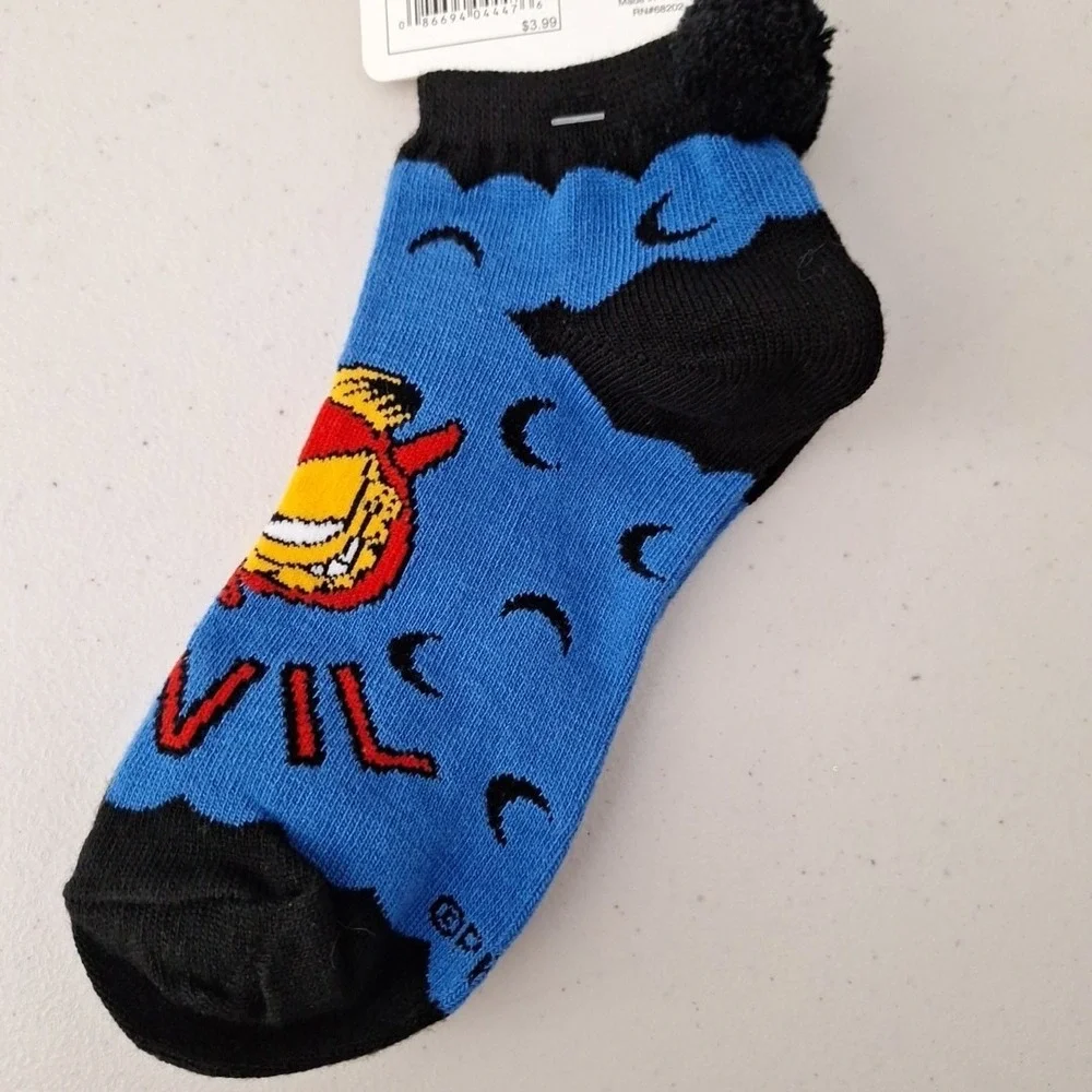 Vintage GARFIELD The Cat HALLOWEEN DEVIL Crew Socks Women's Size 9-11  NEW